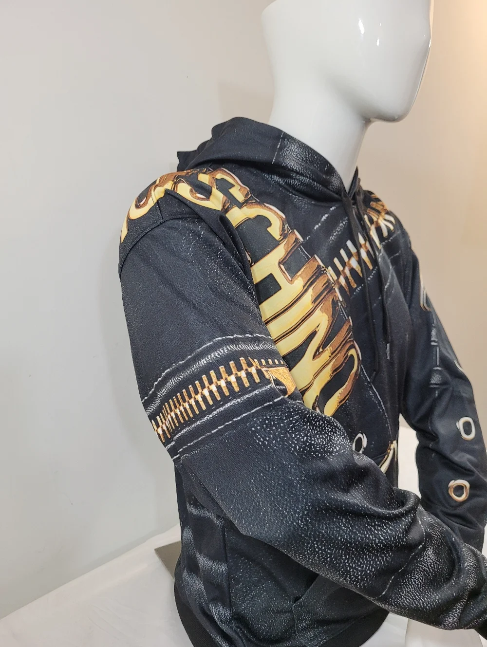 Moschino Men's Black/Gold Logo Hoodie Belt Buckle Size 48 EU Authentic $798 - Picture 2 of 6